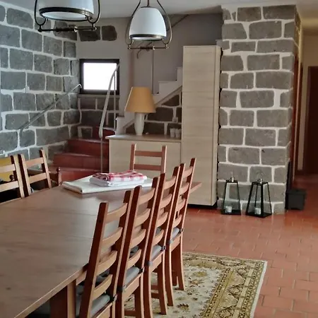 Nyaraló Casa Do Avo Xico - House - 6pax