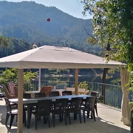 Nyaraló Casa Do Avo Xico - House - 6pax