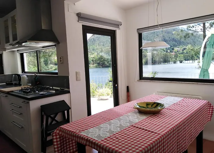 Casa Do Avo Xico - House - 6pax בית נופש